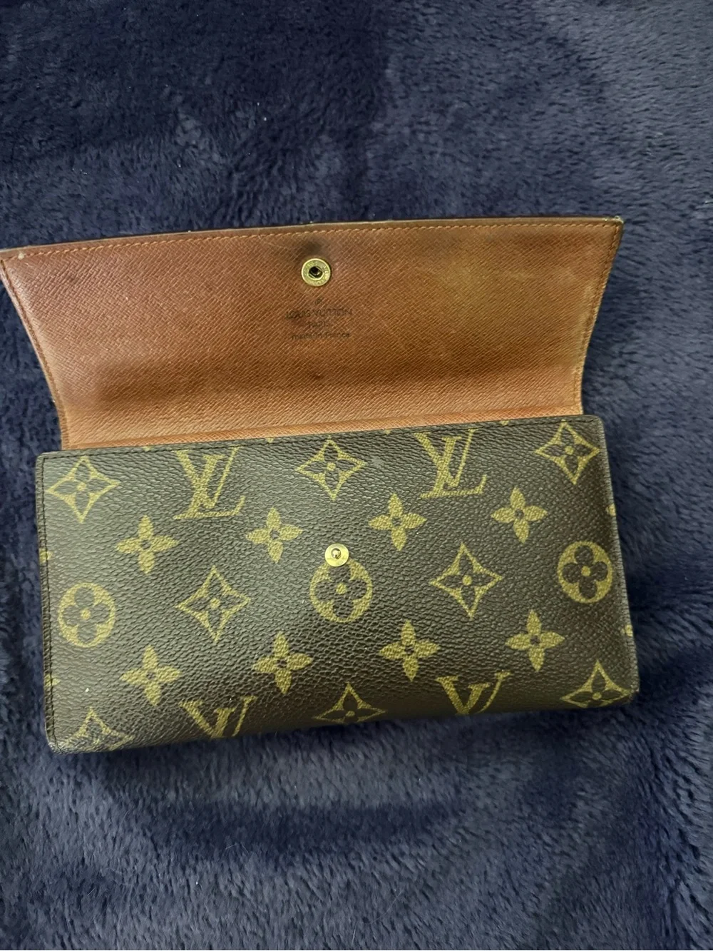 Authentic 1996 Louis Vuitton Brown Monogram Continental Wallet